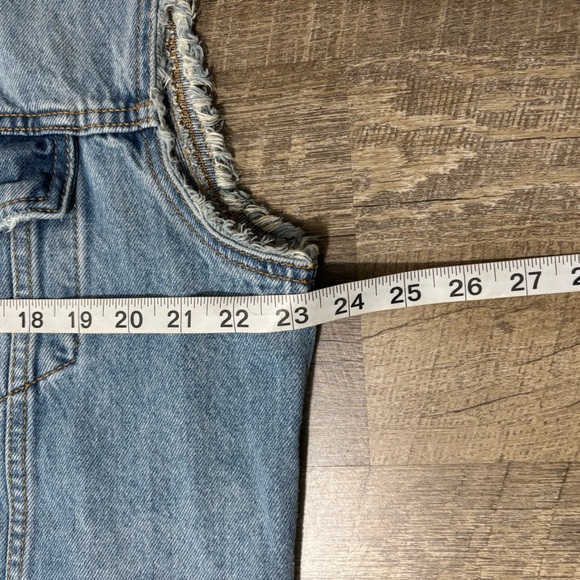 Levi's Premium Denim Trucker Vest Men's M Blue Washed Big E - Picture 6 of 8